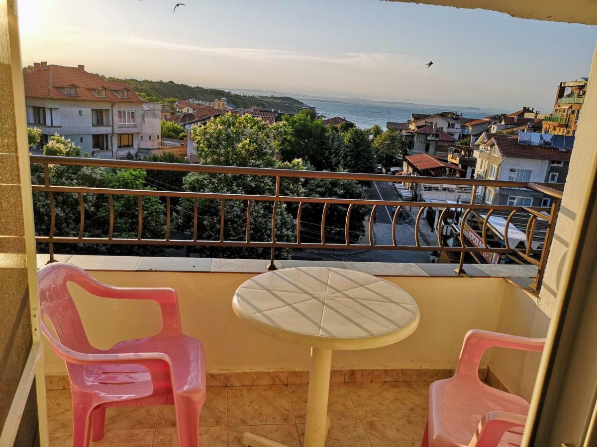 Guestrooms Stoyanovi Tschernomorez Exterior foto