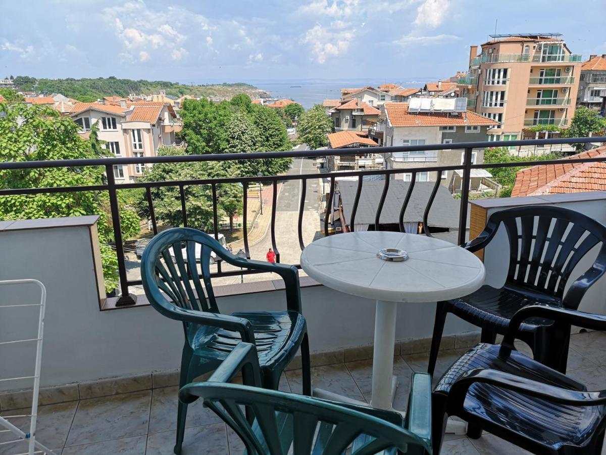 Guestrooms Stoyanovi Tschernomorez Exterior foto